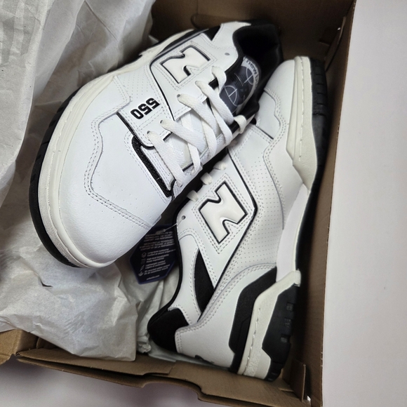New Balance BB550 Mens White/Black Sneakers Size 10 Ortholite Insoles NWB main image 4